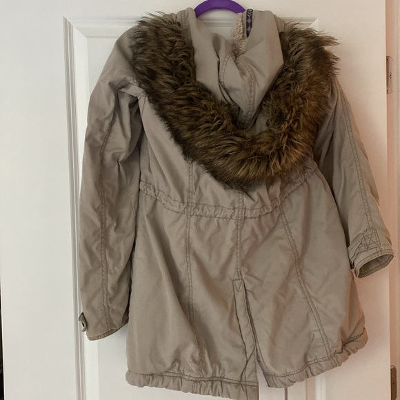 Hollister Coat Size Medium - Picture 6 of 6